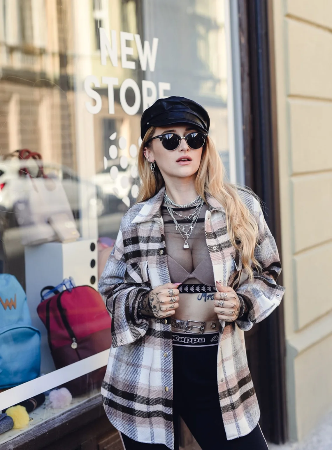 A prágai showroom első születésnapja
