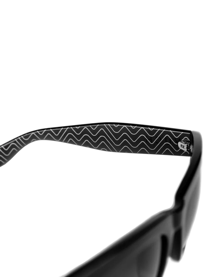 Sollary Wave Black
