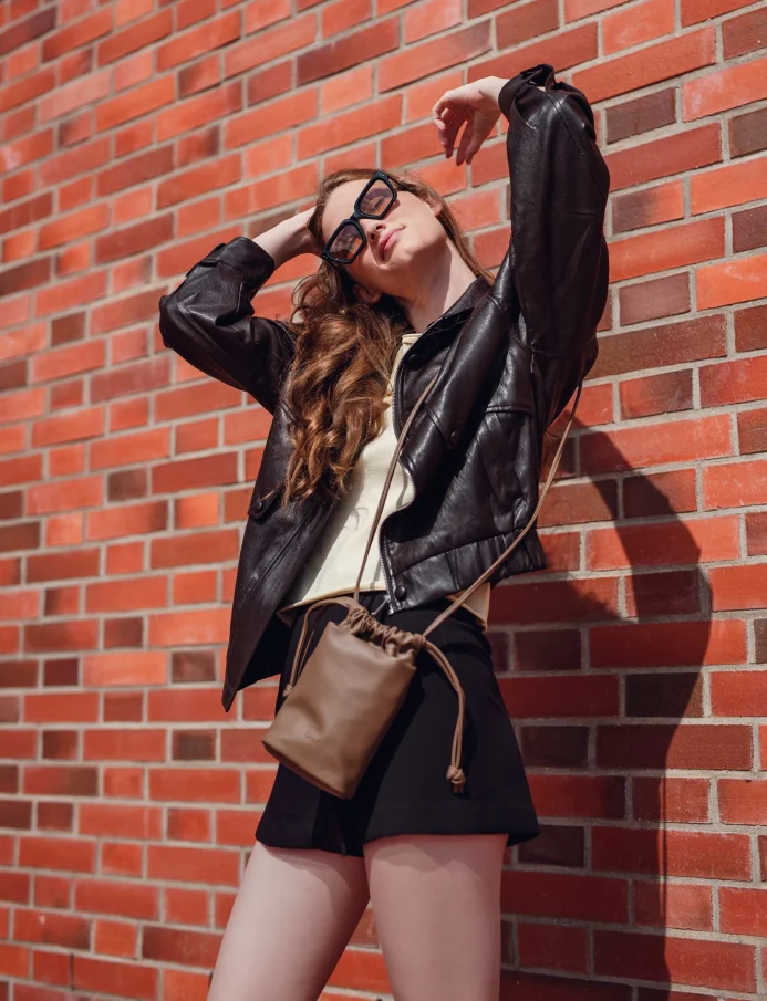 Veluna Brown