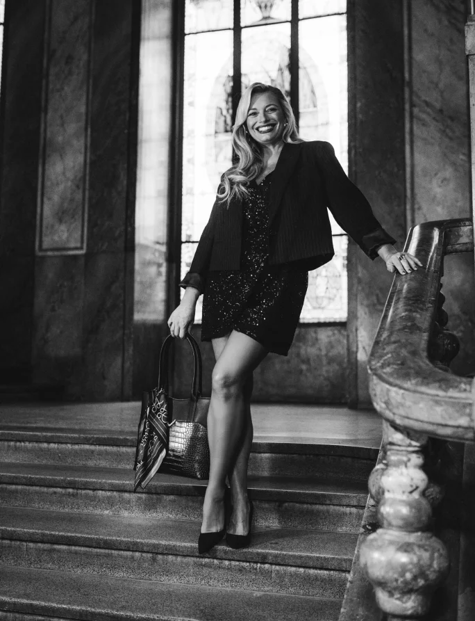 Christel Elegance Black