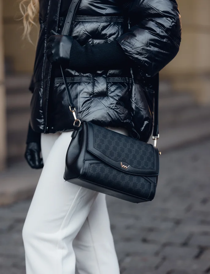Danita MN Black