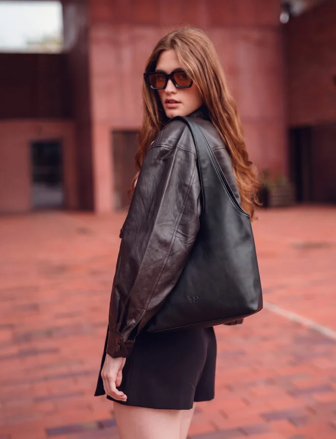Eileen Small Black