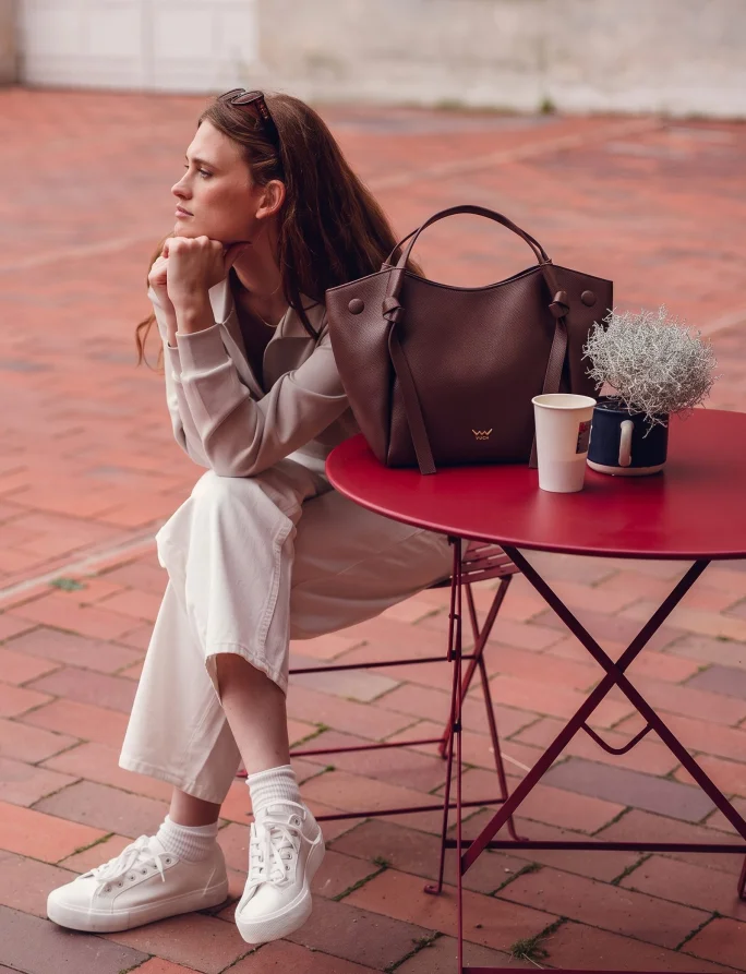 Thalie Small Brown