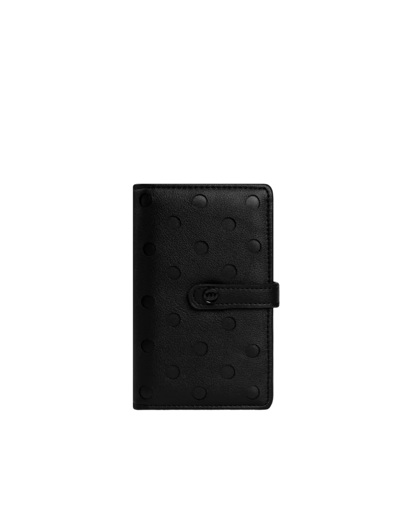 Linna Black